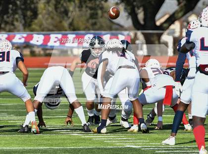 Thumbnail 1 in SA Roosevelt vs. Vandegrift (UIL 6A D2 Area Playoff) photogallery.