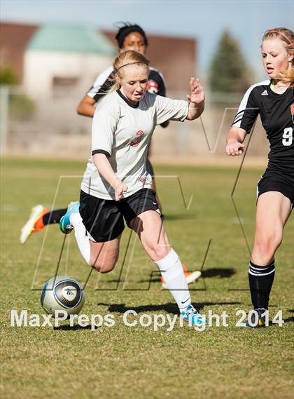 Thumbnail 1 in Eaglecrest @ Pomona photogallery.