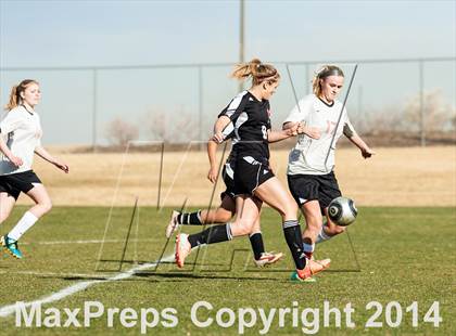 Thumbnail 2 in Eaglecrest @ Pomona photogallery.
