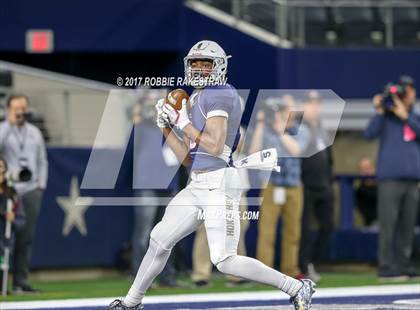 Thumbnail 1 in Manvel vs. Highland Park (UIL 5A Division 1 Final) photogallery.
