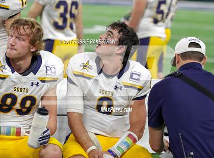 Thumbnail 3 in Manvel vs. Highland Park (UIL 5A Division 1 Final) photogallery.