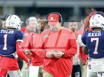Thumbnail 1 in Manvel vs. Highland Park (UIL 5A Division 1 Final) photogallery.