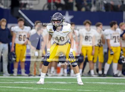 Thumbnail 3 in Manvel vs. Highland Park (UIL 5A Division 1 Final) photogallery.
