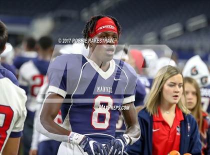 Thumbnail 2 in Manvel vs. Highland Park (UIL 5A Division 1 Final) photogallery.
