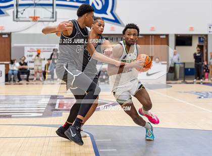 Thumbnail 3 in Prolific Prep vs Dynamic Prep (Chipotle Nationals Semifinal) photogallery.