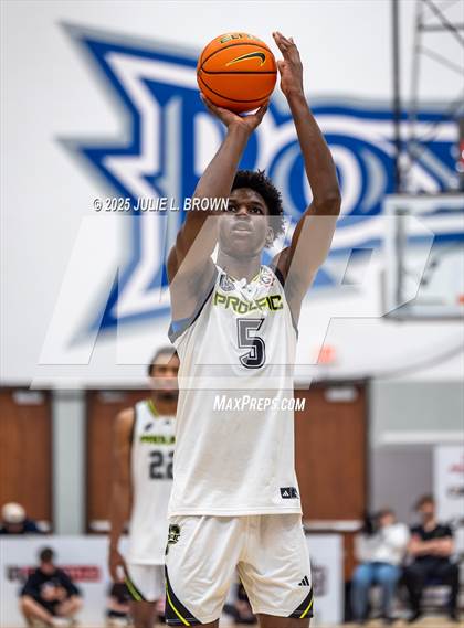 Thumbnail 1 in Prolific Prep vs Dynamic Prep (Chipotle Nationals Semifinal) photogallery.