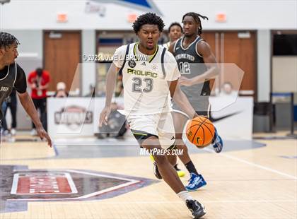 Thumbnail 1 in Prolific Prep vs Dynamic Prep (Chipotle Nationals Semifinal) photogallery.