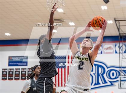 Thumbnail 3 in Prolific Prep vs Dynamic Prep (Chipotle Nationals Semifinal) photogallery.