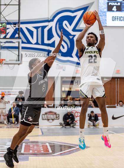 Thumbnail 2 in Prolific Prep vs Dynamic Prep (Chipotle Nationals Semifinal) photogallery.