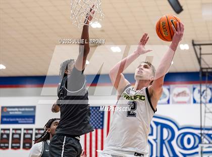 Thumbnail 1 in Prolific Prep vs Dynamic Prep (Chipotle Nationals Semifinal) photogallery.