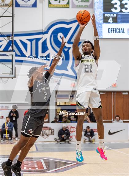 Thumbnail 3 in Prolific Prep vs Dynamic Prep (Chipotle Nationals Semifinal) photogallery.