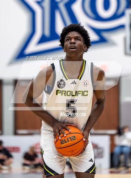 Thumbnail 3 in Prolific Prep vs Dynamic Prep (Chipotle Nationals Semifinal) photogallery.
