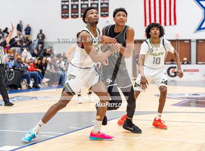 Thumbnail 2 in Prolific Prep vs Dynamic Prep (Chipotle Nationals Semifinal) photogallery.