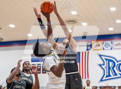 Thumbnail 1 in Prolific Prep vs Dynamic Prep (Chipotle Nationals Semifinal) photogallery.