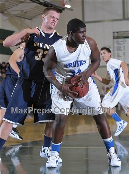 Thumbnail 3 in Oak Ridge vs. Bear Creek photogallery.