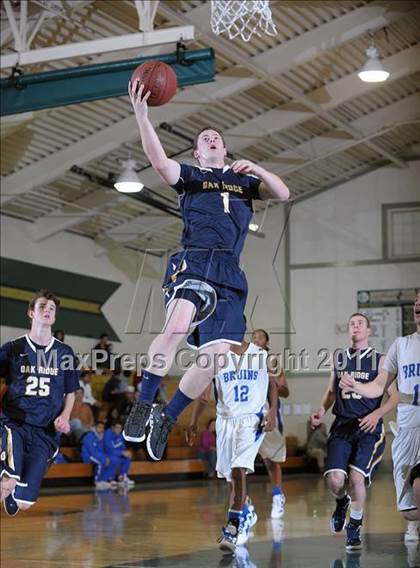 Thumbnail 3 in Oak Ridge vs. Bear Creek photogallery.