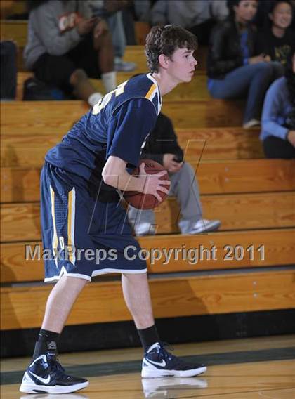 Thumbnail 1 in Oak Ridge vs. Bear Creek photogallery.