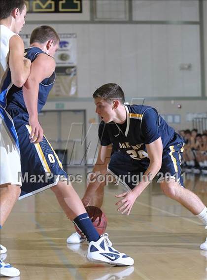 Thumbnail 1 in Oak Ridge vs. Bear Creek photogallery.
