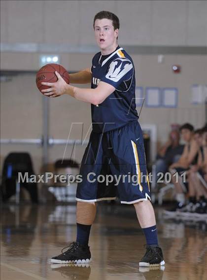 Thumbnail 1 in Oak Ridge vs. Bear Creek photogallery.