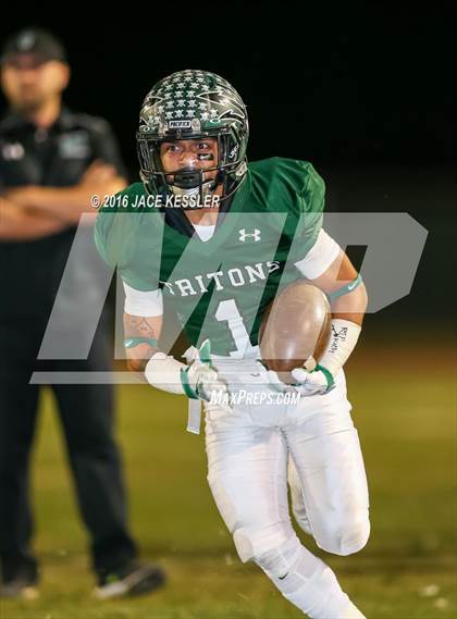Thumbnail 2 in Linfield Christian @ Pacifica (CIFSS Div 7 Playoff) photogallery.
