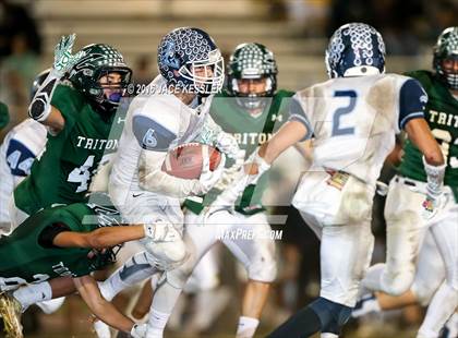 Thumbnail 3 in Linfield Christian @ Pacifica (CIFSS Div 7 Playoff) photogallery.
