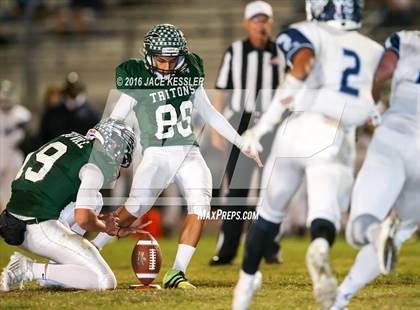Thumbnail 2 in Linfield Christian @ Pacifica (CIFSS Div 7 Playoff) photogallery.