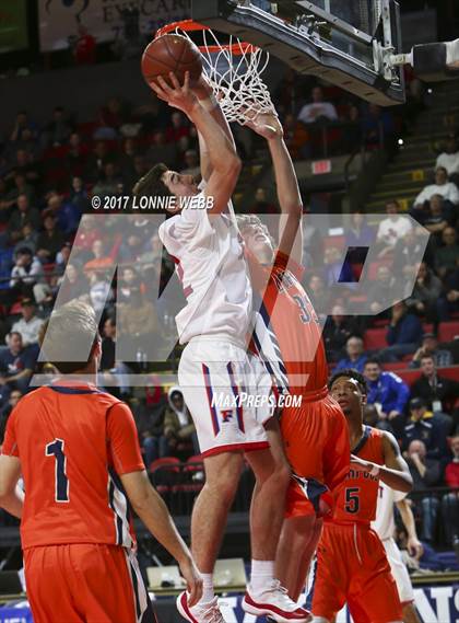 Thumbnail 2 in Liverpool vs Fairport (NYSPHSAA Class AA Semifinal) photogallery.