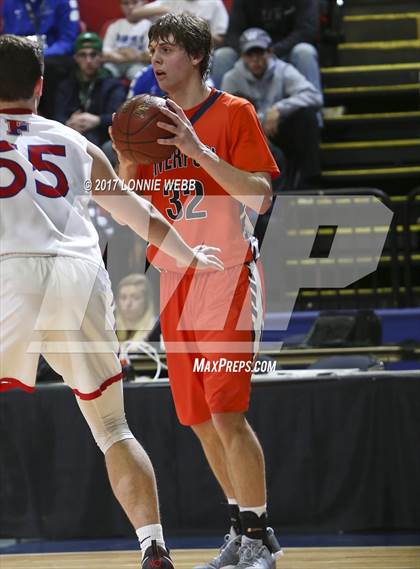 Thumbnail 3 in Liverpool vs Fairport (NYSPHSAA Class AA Semifinal) photogallery.