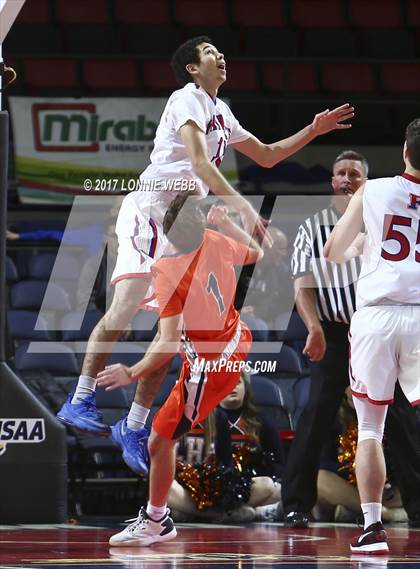 Thumbnail 2 in Liverpool vs Fairport (NYSPHSAA Class AA Semifinal) photogallery.