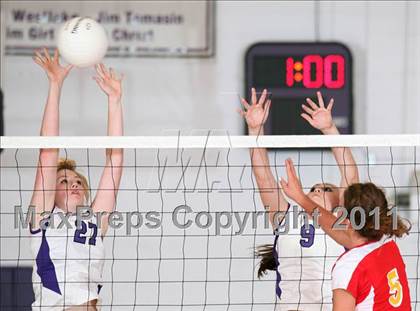 Thumbnail 1 in Chico @ Shasta photogallery.