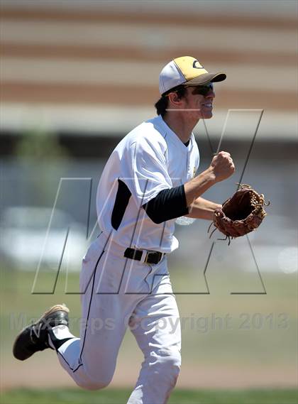 Thumbnail 1 in Crandall vs North Lamar (UIL 3A Bi-District Playoff) photogallery.