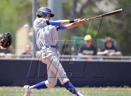 Thumbnail 3 in Crandall vs North Lamar (UIL 3A Bi-District Playoff) photogallery.