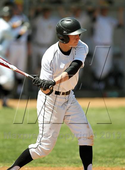 Thumbnail 1 in Crandall vs North Lamar (UIL 3A Bi-District Playoff) photogallery.