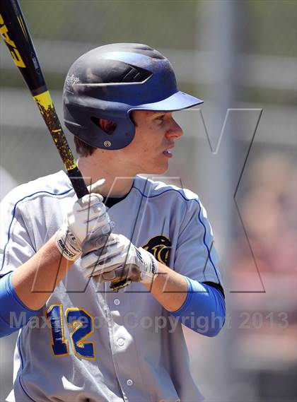 Thumbnail 2 in Crandall vs North Lamar (UIL 3A Bi-District Playoff) photogallery.