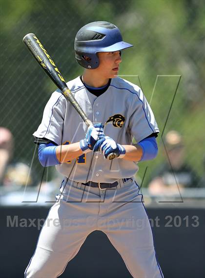 Thumbnail 2 in Crandall vs North Lamar (UIL 3A Bi-District Playoff) photogallery.