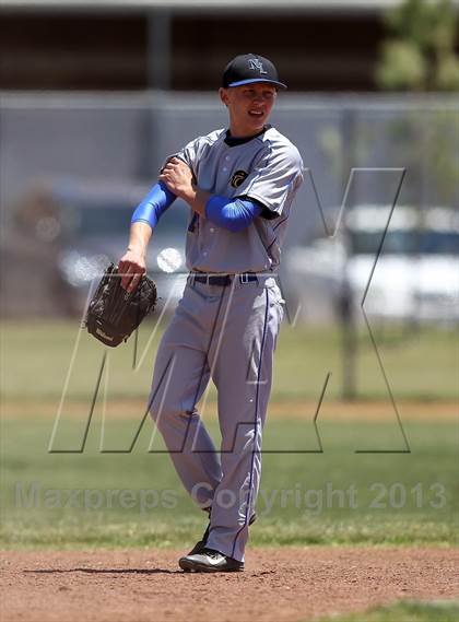 Thumbnail 2 in Crandall vs North Lamar (UIL 3A Bi-District Playoff) photogallery.