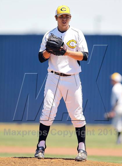 Thumbnail 1 in Crandall vs North Lamar (UIL 3A Bi-District Playoff) photogallery.