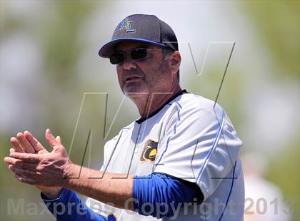 Thumbnail 3 in Crandall vs North Lamar (UIL 3A Bi-District Playoff) photogallery.