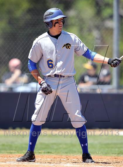 Thumbnail 3 in Crandall vs North Lamar (UIL 3A Bi-District Playoff) photogallery.