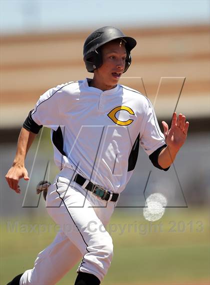Thumbnail 3 in Crandall vs North Lamar (UIL 3A Bi-District Playoff) photogallery.