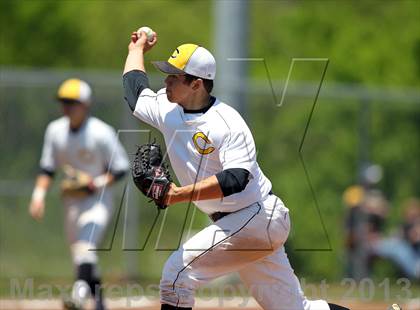 Thumbnail 2 in Crandall vs North Lamar (UIL 3A Bi-District Playoff) photogallery.