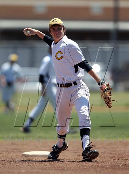 Thumbnail 1 in Crandall vs North Lamar (UIL 3A Bi-District Playoff) photogallery.