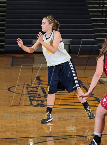 Thumbnail 1 in JV: Jefferson County @ Seymour photogallery.