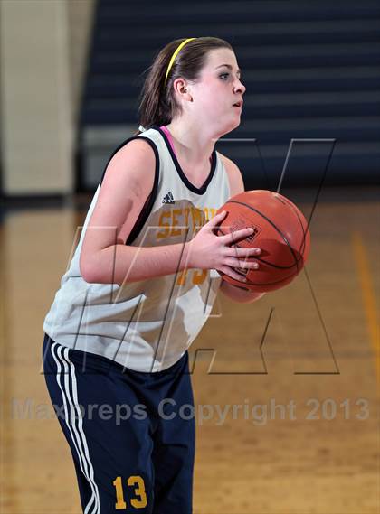 Thumbnail 2 in JV: Jefferson County @ Seymour photogallery.