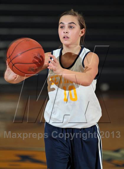 Thumbnail 1 in JV: Jefferson County @ Seymour photogallery.