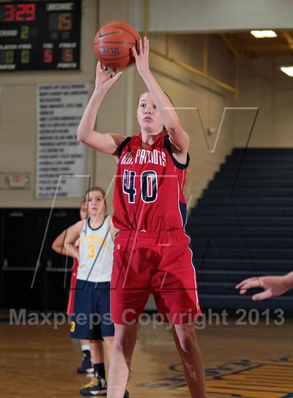 Thumbnail 3 in JV: Jefferson County @ Seymour photogallery.
