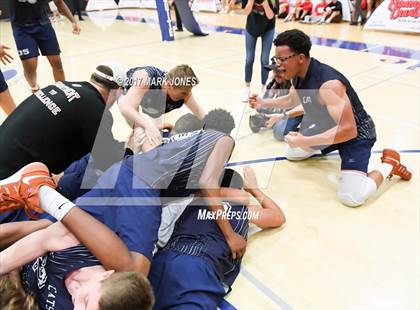 Thumbnail 1 in Horizon Honors vs. Cienega (AIA 5A Final) photogallery.