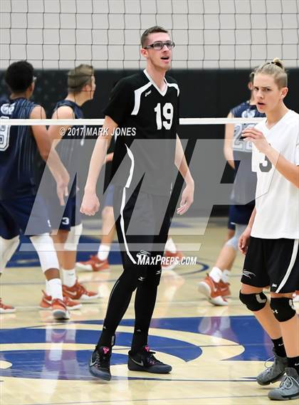 Thumbnail 2 in Horizon Honors vs. Cienega (AIA 5A Final) photogallery.