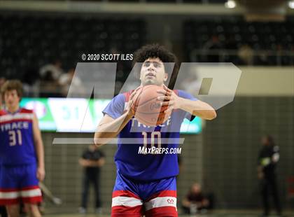 Thumbnail 3 in Harvest Prep vs. Zane Trace (OHSAA D3 Regional Semifinal) photogallery.