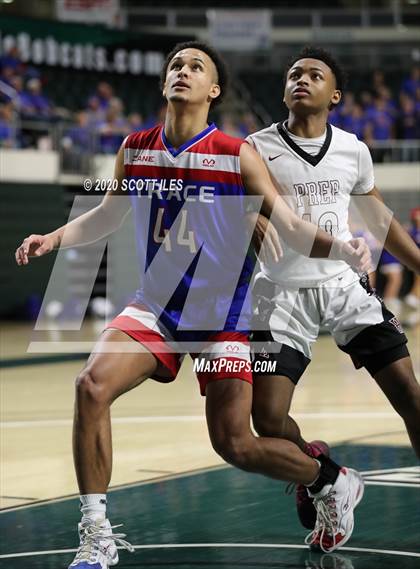 Thumbnail 1 in Harvest Prep vs. Zane Trace (OHSAA D3 Regional Semifinal) photogallery.